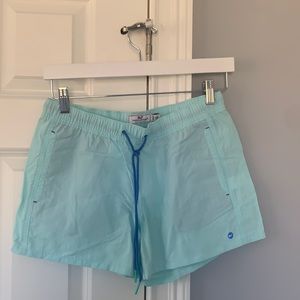 Vineyard vines shorts